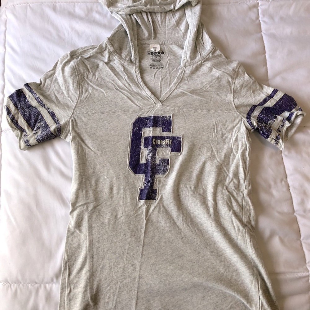 CrossFit Short Sleeve Hoodie Size Small
